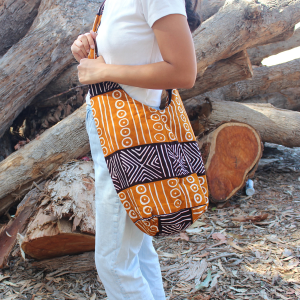 Sojourner Tote: Savanna