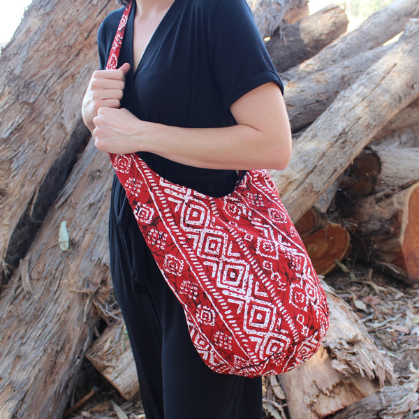 Sojourner Tote: Royal Red